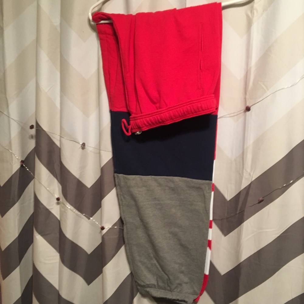 Victoria’s Secret PINK Campus Pant Sweat Pant